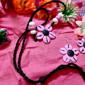 Flower Clay Choker Set