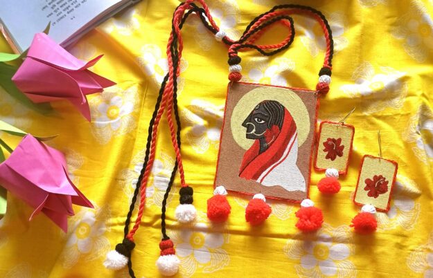 Maa hand painted jewelry set